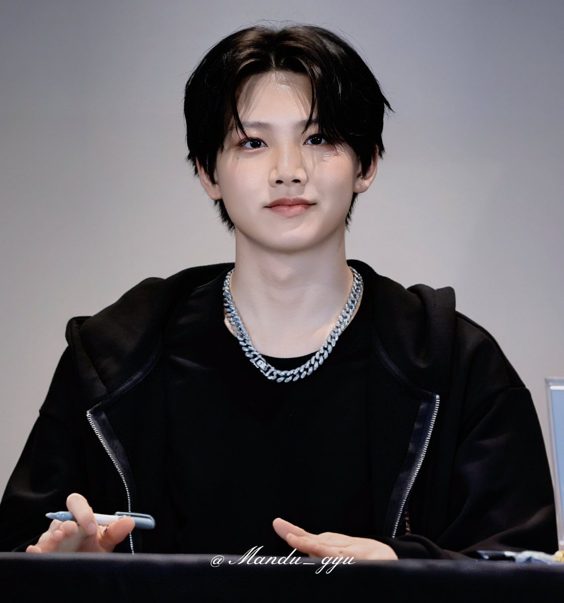 𑙕. ݂.𑁬 tweet media