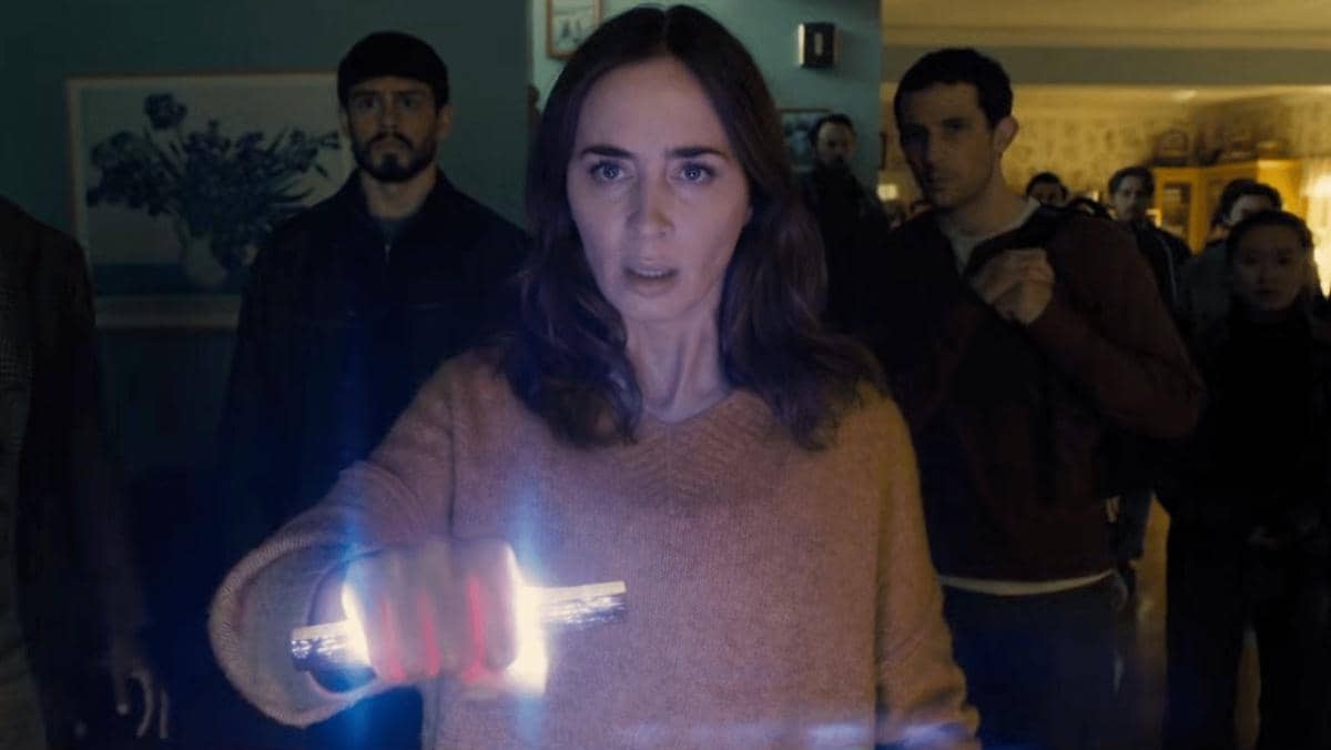 yudichu's tweet photo. Disclosure Day (2026) Film fiksi sains yang mendebarkan dan membelalakan mata. Ide cerita menarik, visualnya cakep, aktornya beberapa ada yang bagus dan EMILY BLUNT paling bersinar, multilingual diva. Durasi agak panjang dan penuh banget. Babak akhir seru banget sih, puncaknya 📺 https://t.co/IMLnkZk4Ea