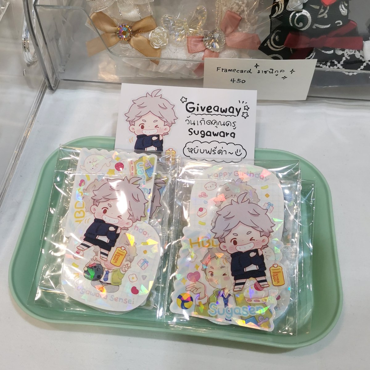 Rainymoonmoon's tweet photo. #ComicMania1​ วันนี้รับ Giveaway วันเกิดคุณครู​สึกะได้ที่บูธ Sa03 Circus​ de​ Lalio นะคะ รับสตก.ได้คนละ 1 เซ็ตเลยน้า 🥳💞✨
#CM1 #CM1_Sun https://t.co/CJVAxxx0YL