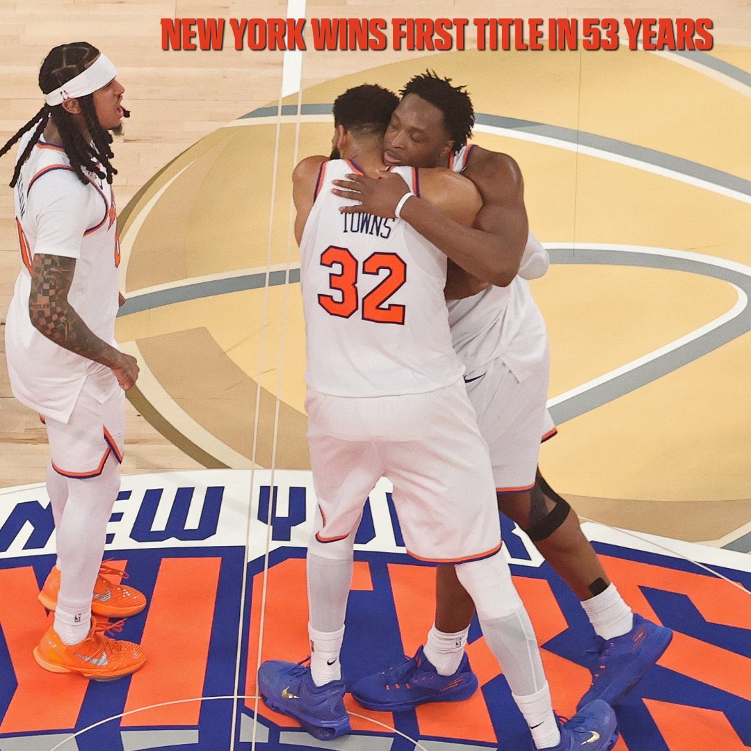RyanFieldABC's tweet photo. The Knicks are the 4th team with 4 series-clinching wins on the road, joining the 2016 Cavaliers, 1999 Spurs, and 1989 Pistons. 

#AlwaysKnicks https://t.co/65qjzH2m7Q