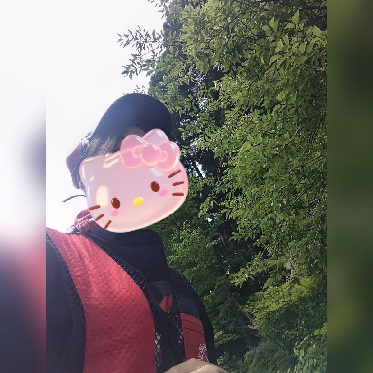 sykariepy's tweet photo. 研究会に日帰りで弾丸して、帰りのギリギリで１人焼肉！最高〜😭ハラミと間違って上カルビ頼んでしまった…
あとは親子で大勢集まってワンフロア貸切ママ友飲み〜！勿論私が幹事🍶
で、今日は夫婦で親善な射撃大会。すげー頑張って生きてるわぁ…。眠くてマンガ描けない週。 https://t.co/7DvKeMnX8w