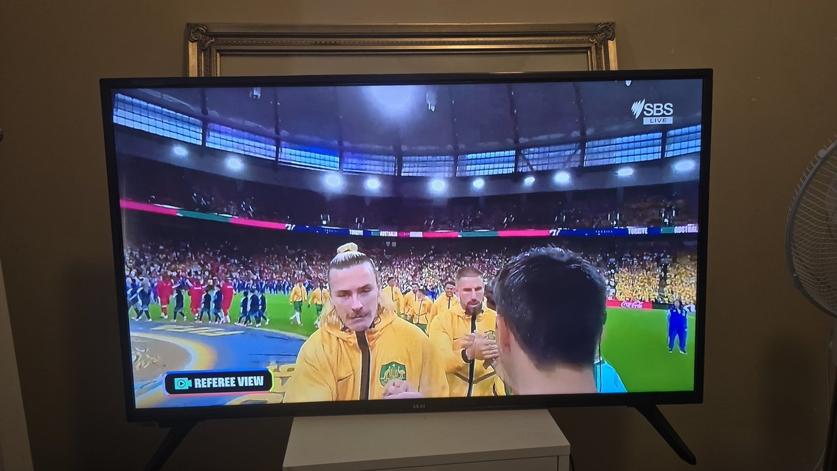 Sly023's tweet photo. Go Australia 🇦🇺 #Australia #Fifa https://t.co/Ec0YqYwYgo