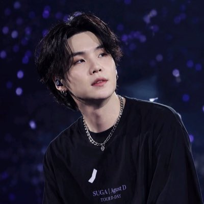 SundaeMP's tweet photo. บนไว้ว่าถ้าำด้บัตร จะตั้งจนถึงวันคอน #NewProfilePic https://t.co/prn2LosBjX