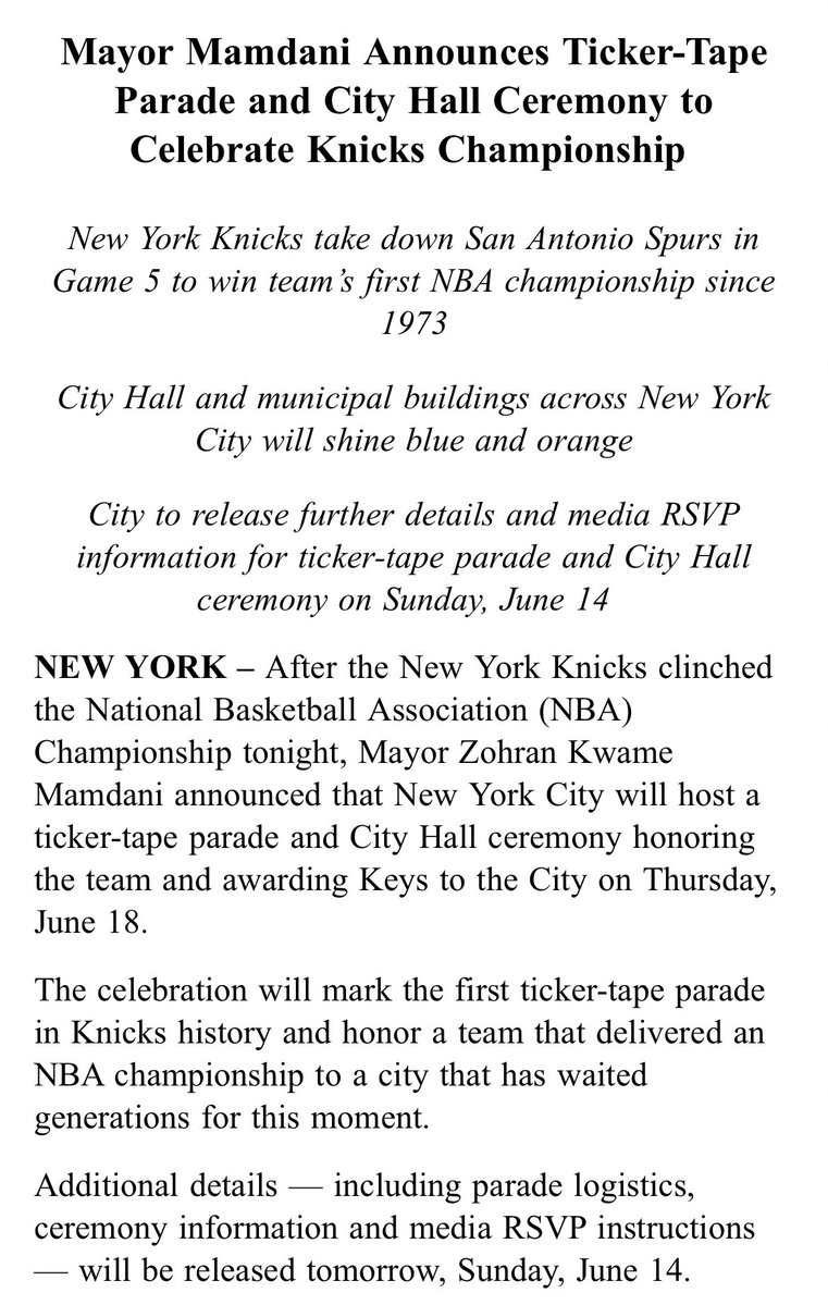 AndrewGiambrone's tweet photo. KNICKS PARADE THURSDAY https://t.co/NOE8td2gCQ