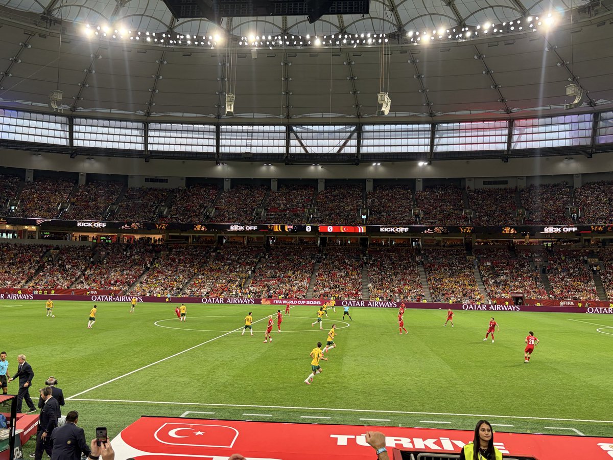 dazunderscore's tweet photo. Let's go #Socceroos !! #FIFAWorldCup https://t.co/7BaSCw27U2