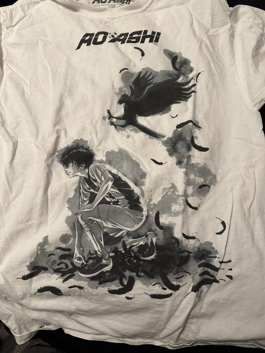 RTKWolf's tweet photo. @Crunchyroll Such a good anime ⚽️ Even got this shirt from Hot Topic https://t.co/2moKL1KAOJ