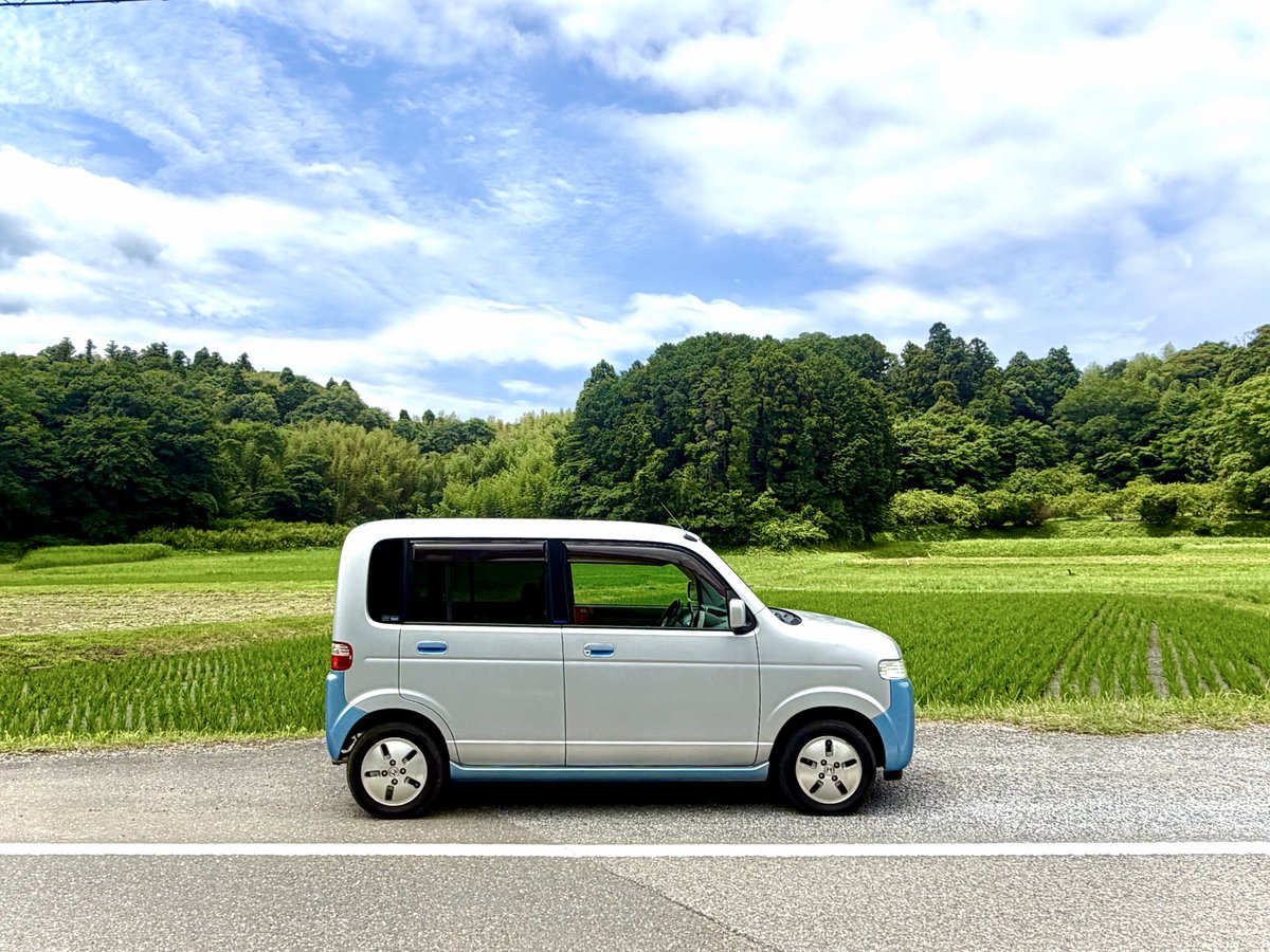 hiro tweet media