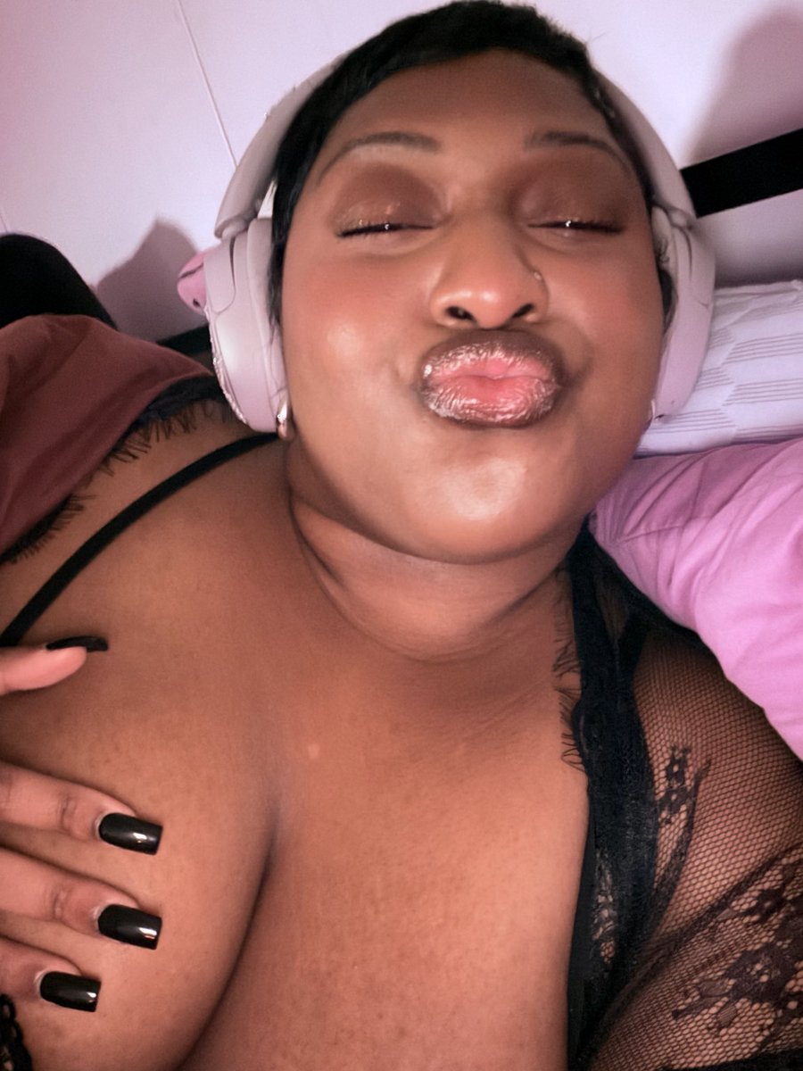 MissStarryShai's tweet photo. Access denied 😌✨ https://t.co/3wxkKnVMEA