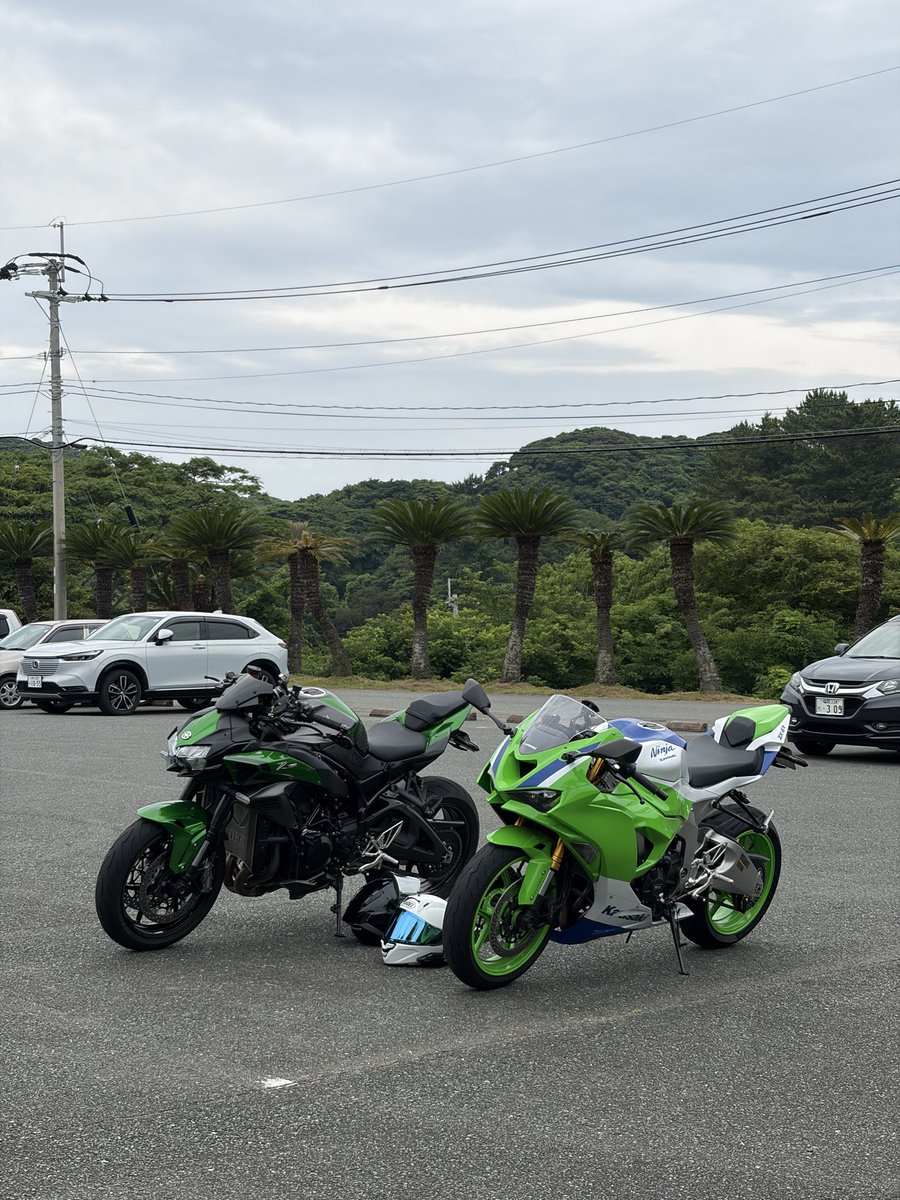 em_osI3's tweet photo. 波が穏やかで気持ちよかったー！！ https://t.co/Jjhy0aCHwX