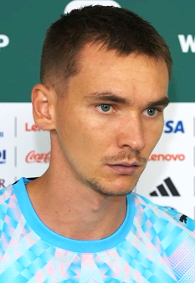 holazuni's tweet photo. 🇨🇿 "AN IMPOSSIBLE TASK" 🇰🇷💥

The Czech Republic camp delivered a brutally honest tactical autopsy on ČT Sport following their 1-2 defeat to South Korea, explicitly detailing how Son Heung-min and the Taegeuk Warriors physically and mentally paralyzed them.

Here is what the manager and key players had to say:

🧠 Manager Miroslav Koubek on the 'Son Terror':

"Son Heung-min constantly penetrated our deepest spaces and utterly tortured us. Even though we tailored our entire defensive strategy around him and paid extreme attention, completely neutralizing him was an impossible task." 🛑🤯

⏱️ Pavel Šulc on Korea's Suffocating Possession:

"We spent vast periods simply running without the ball. We would go three minutes without even touching the football. When you finally win it back, your lungs are burning and you are too out of breath to make a rational, creative decision." 🏃‍♂️💨

🧤 Matěj Kovář on Son's Midfield Gravity:
The goalkeeper revealed how the Korean captain systematically destroyed their transitions by vacuuming up clearances:

"Every single time a loose ball broke into the central midfield area, Son was always there. He would claim the second ball, turn instantly, and immediately launch a more dangerous attack." 🧲⚽

🇨🇿 The Local Verdict:
Czech media added that Son created 3x more lethal passing opportunities than Czech star Patrik Schick. Local analysts admitted that without Kovář’s heroic saves in goal, Czechia would have faced the sheer humiliation of a massive multi-goal defeat. 🪞📉

An absolute masterclass in cognitive and physical speed by South Korea to open Group A! 🔥

👉 Read the full mixed-zone breakdown [https://t.co/IMin83Q8HB]