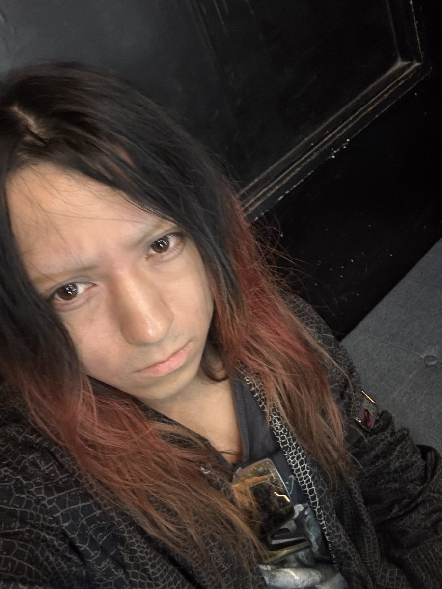 JoshuaMetalVo's tweet photo. i3k with Joshua始まります‼️
楽しんでください❤️‍🔥❤️‍🔥 https://t.co/8oIuhYc8WN