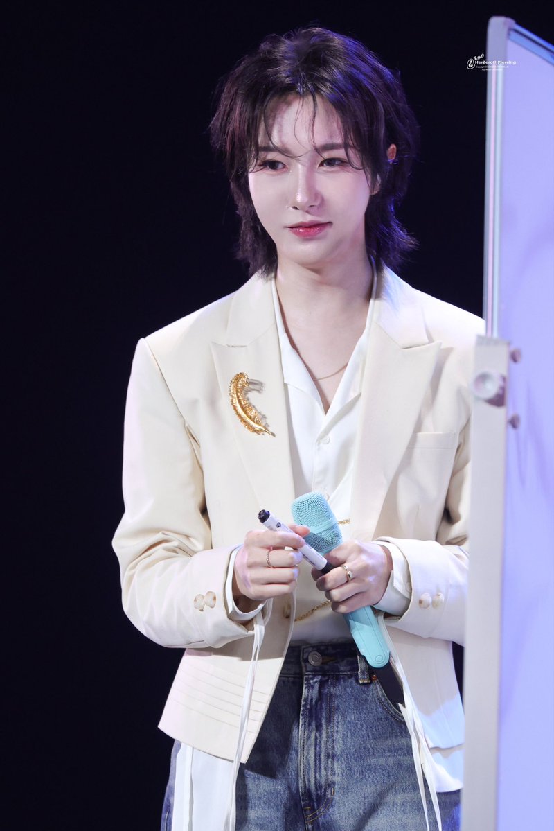 _G3WP3R's tweet photo. สวยจนอยากแต่งกลอนให้เลยวะ

     สวยสวยสวยสวย           สวยสวยสวยสวย
สวยสวยสวยสวย                สวยสวยสวยสวย
สวยสวยสวยสวย                สวยสวยสวยสวย
สวยสวยสวยสวย                สวยสวยสวยสวย https://t.co/jQLt5jCIch