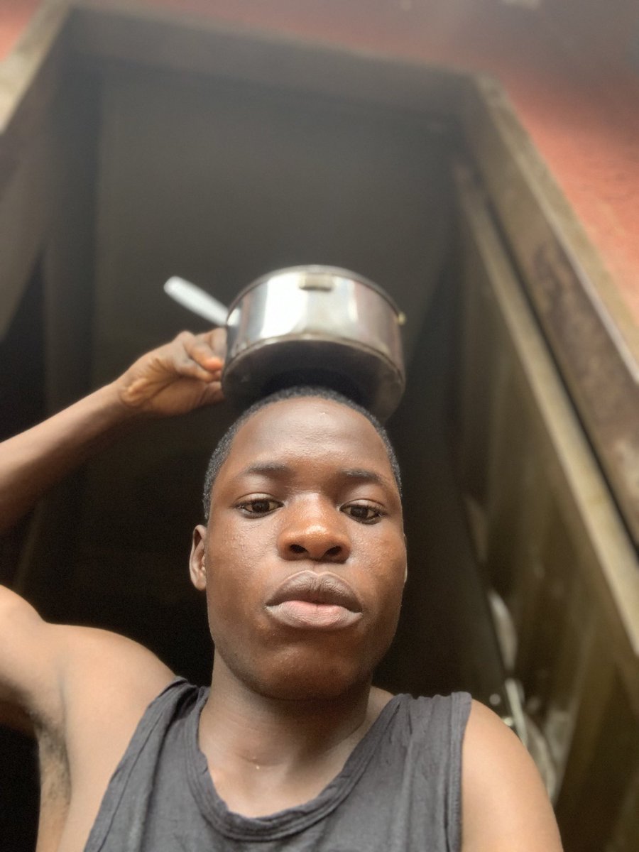 Pallydeyforyou's tweet photo. What did you eat for breakfast mutuals of pally of +234❤️🦅🇳🇬

Smash.                       OR.                    Kpai😂🫵 https://t.co/eUAMpIRVZP