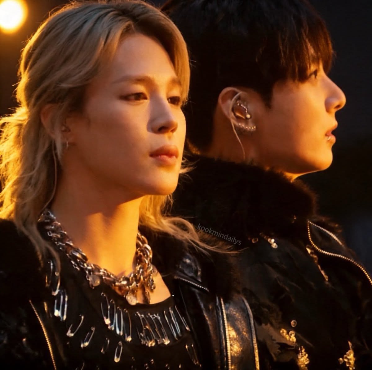 Jikook_Island tweet media