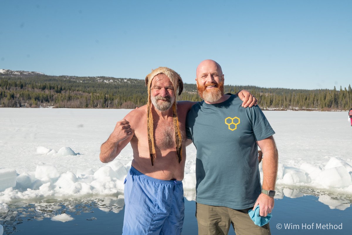 breath_inspired's tweet photo. Honoured to have been part of the Wim Hof Method Winter Expedition in Sweden, helping guide over 250 people through sub-zero mountain hikes, frozen lake ice plunges &amp; powerful group breathing sessions.
#wimhof #wimhofmethod #breathwork #icebath #แช่น้ำแข็ง https://t.co/kbr74Mb4k7