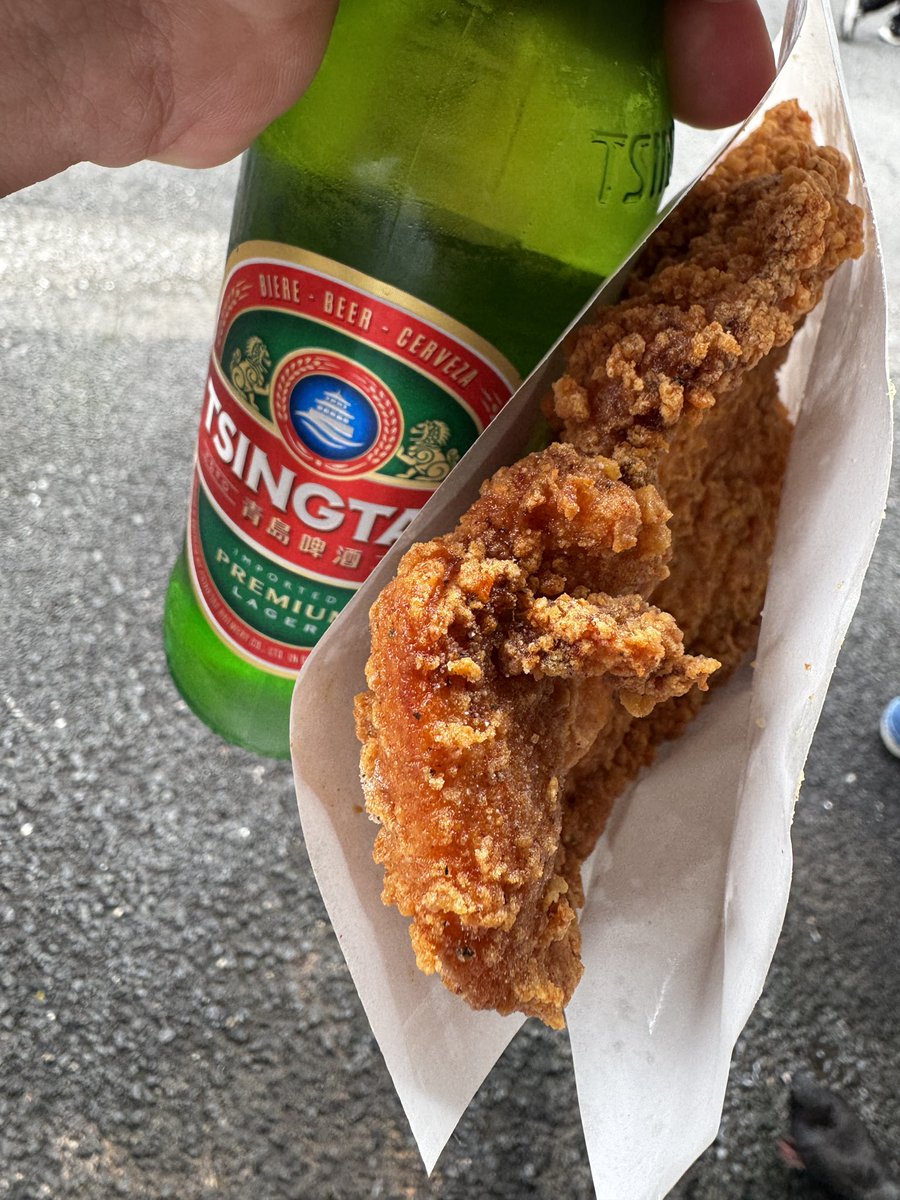 ppp___puzzle___'s tweet photo. やっぱ青島だよな🍻 https://t.co/wEnhykuUGB