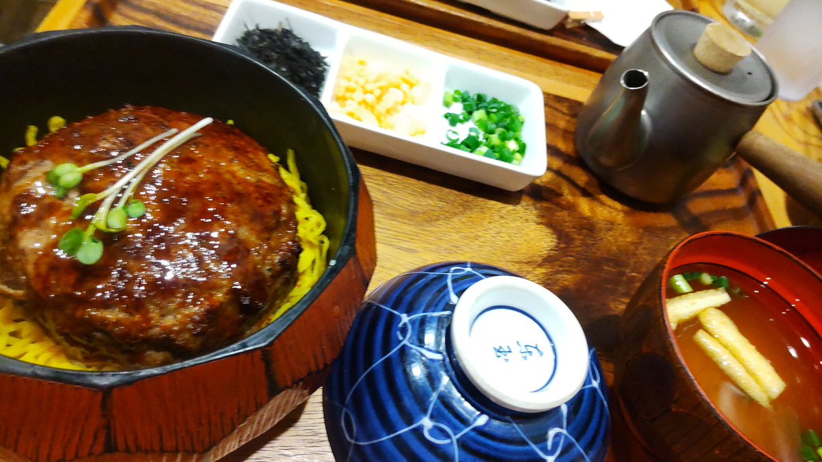 asterpink's tweet photo. 昨日！
舞台は一人で観に行ったけど、その後あさぎりさんにお茶とお買い物とご飯一緒してもろた✌️
無茶ぶりに付き合ってくれてサンキュー𝐅𝐫𝐢𝐞𝐧𝐝💖 https://t.co/rUdunTcz4H