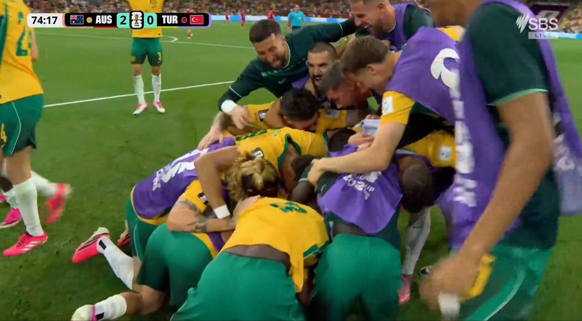 hayley_routley's tweet photo. I call this goal celebration “the Vegemite sandwich”

#AUSTUR #FIFAWorldCup https://t.co/5Sw3UZchZV