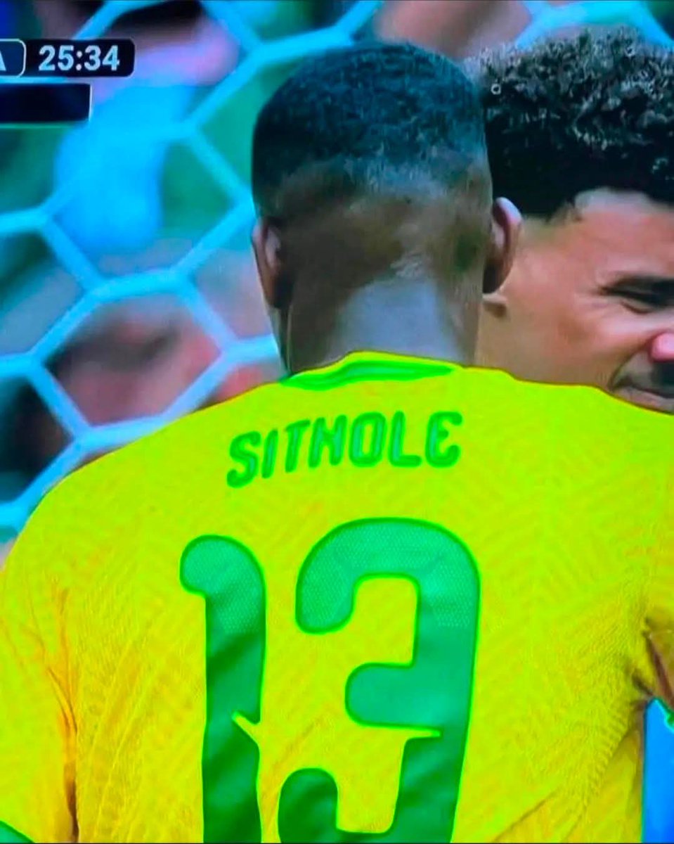Julianvl's tweet photo. Footballer almost named after Luton gets red carded at the World Cup. https://t.co/f4V9Vv8e8t