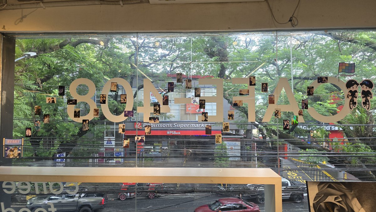 chanbaekph's tweet photo. #CBThePerfectFit: A ChanBaek Day Grab-and-Go Event 🚵‍

Happy 614, ChanBaekists!

Run to @cafe408_ QC or South, buy a drink, and grab a kit for FREE! 🏃‍♂️

Pass by the 614 Market for merch as low as 27php &amp; 56php only! Proceeds will be for projects for Chanyeol and Baekhyun! 😊 https://t.co/iyDBEkni09