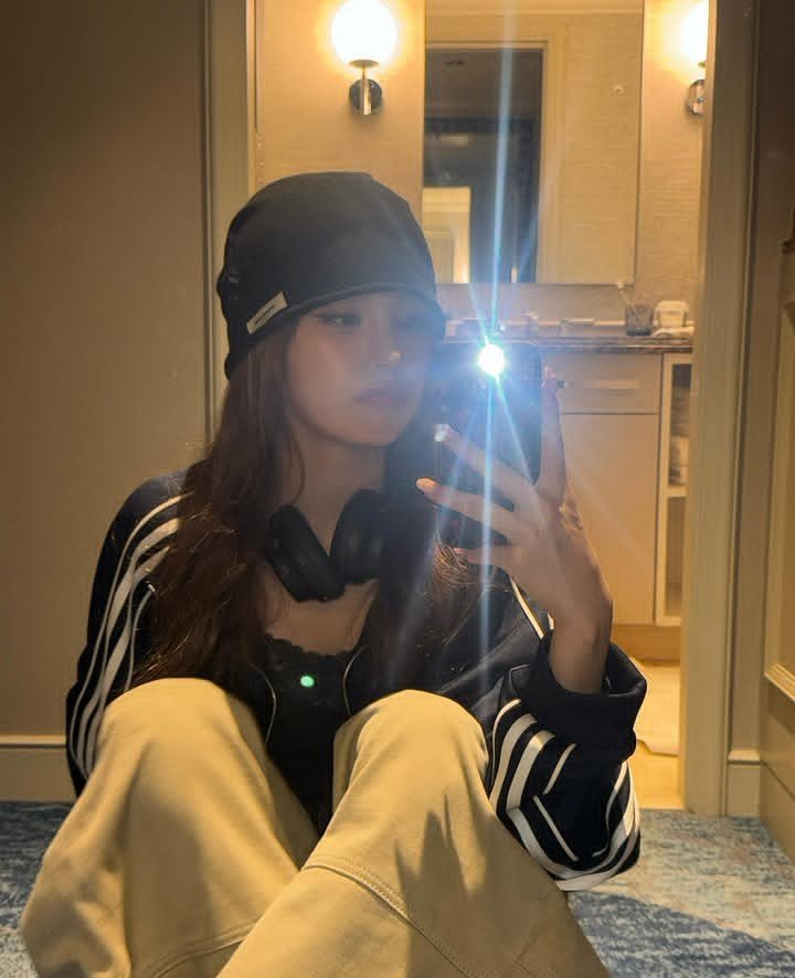 spicerollce's tweet photo. jurjang lho yaaaa catherizm 🤔🤔🤔 https://t.co/Yseam3rWiS