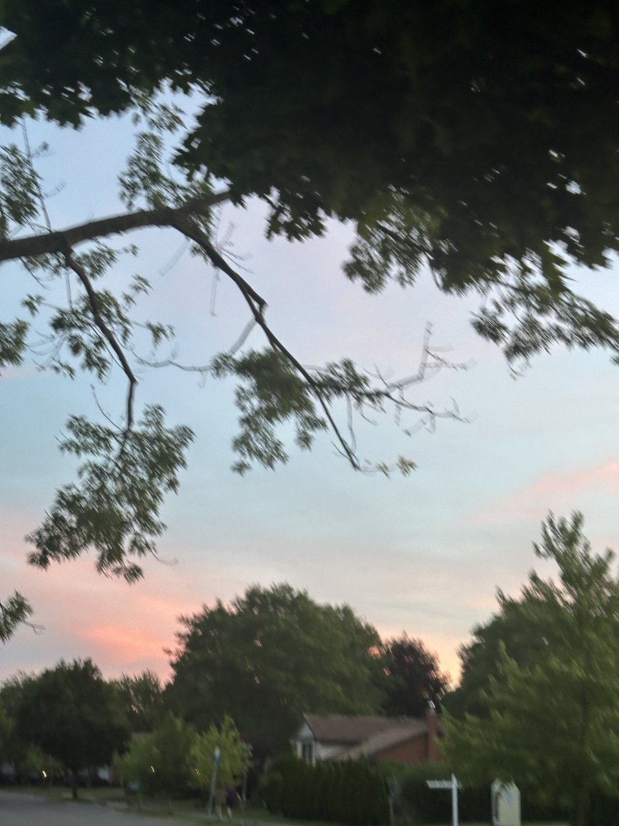 Natrajam1008's tweet photo. The glitch in the matrix https://t.co/FkTzbmnKR6