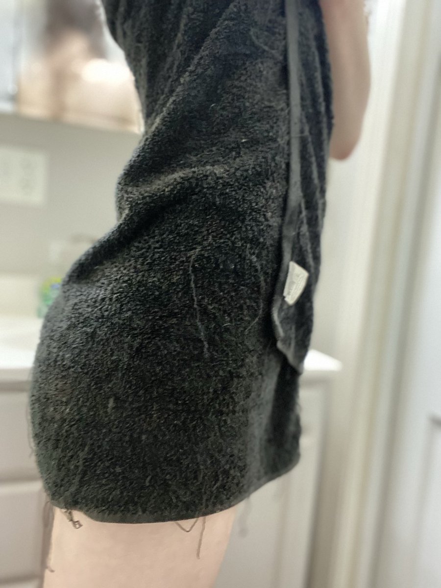 AnnaBellels412's tweet photo. Just hopped outa the shower >:3 
(Better views link in bio) https://t.co/jFgMSWOUML