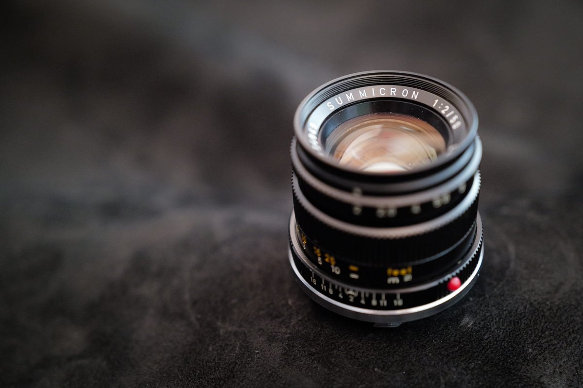 mapcamera's tweet photo. いつもご愛顧ありがとうございます。

📕新着MapTimes 記事のご紹介

『【#Leica】MapCameraの「難有品」を、上手に買う。』
https://t.co/AQpFROm5Nk

いつかはライカのオールドレンズを手に入れたい。そう考えているかは必見です！
お求めやすい値段で販売している言わば"お宝"が眠っているかもしれない難有品の紹介✨

「難有品」と聞くと少しハードルが高く感じるかもしれませんが、状態をしっかり見極めることで、実用には十分な”お宝”をお求めやすい価格で手に入れられる大チャンスでもあります✨
記事内では、気になるコンディションの確認方法や、上手にお買い物をするためのコツを分かりやすく解説しております。

次の一本を選ぶ際の新たな選択肢として、ぜひじっくりとご覧ください📷

✅安心してお買い物できるマップカメラのサービス一覧はこちら
https://t.co/WSgznaQIUd
✅LINEの友だち登録・ID連携でオトクな情報を配信中💡
https://t.co/lSL4u2zcKI