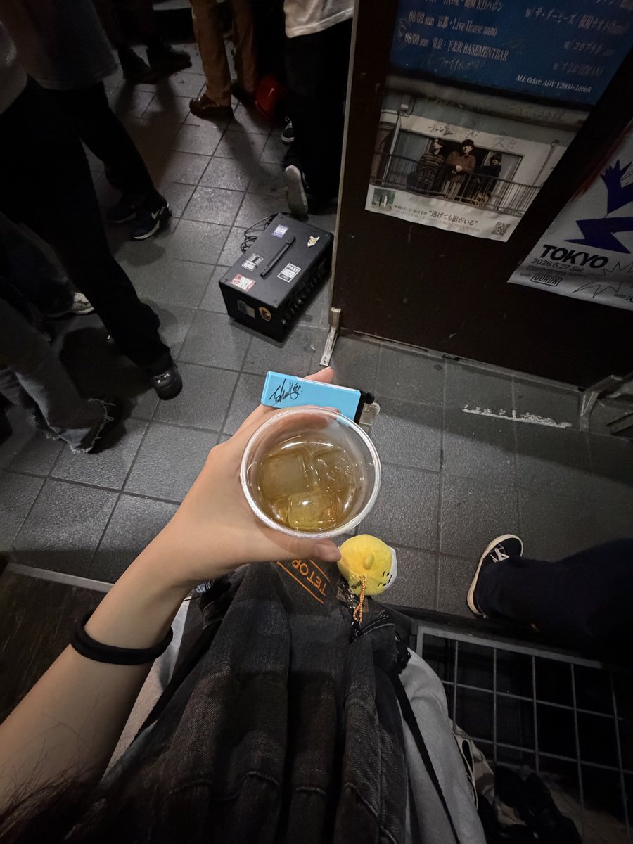plea_7o's tweet photo. 6.13

バンドに染められていく〜青春〜 https://t.co/aUbz9nDLGf
