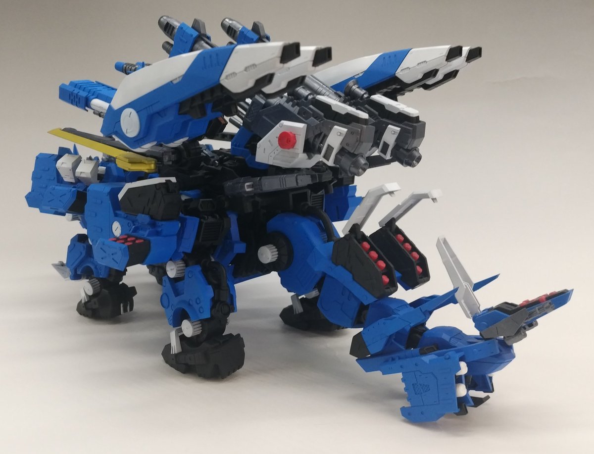 yaraseha1000's tweet photo. ＃そろてん
＃そろてん2026
＃ZOIDS

というわけで
改めて最新作
ブレードパンツァーです

何とは言いませんが
色々と意識はしていますw

パンツはほぼ全載せ https://t.co/N1L4iFYFW7