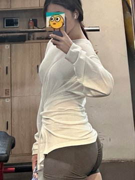 烧杯也社恐 tweet media
