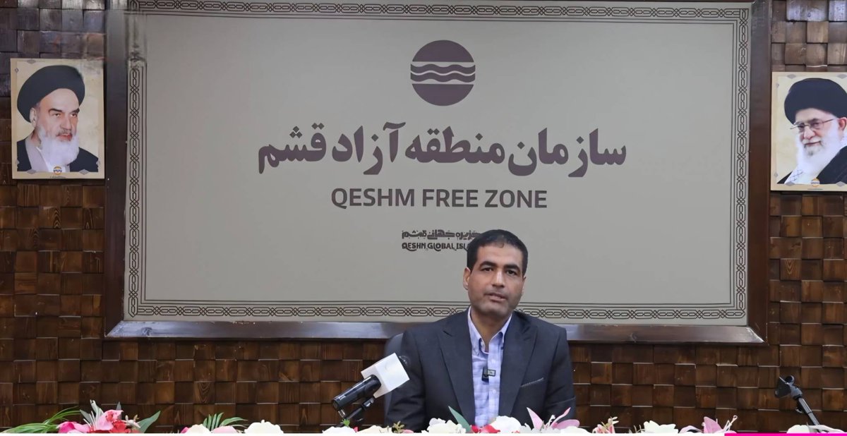 rashd_shrf's tweet photo. انتصاب مدبرانه #عبدالمجید_صلغی به عنوان مدیرپروژه"تقویم جامع رویدادهای روستامحور"، گامی بلند درمسیر #برندسازی جزیره قشم است. استفاده ازظرفیت‌های بومی و متخصص، کلید #رونق_گردشگری است که بااین نگاه هوشمندانه آقای #کلایی آینده درخشانی برای روستاهای قشم متصور است.
#قشم https://t.co/HK3WBL9VLy