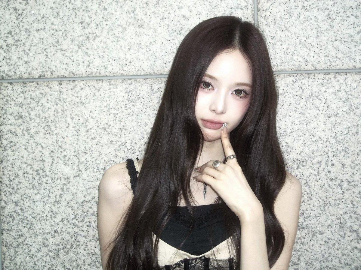 wing_aco's tweet photo. 좋아..이런 거 미치게 좋아해... https://t.co/4yNGDEPsxd