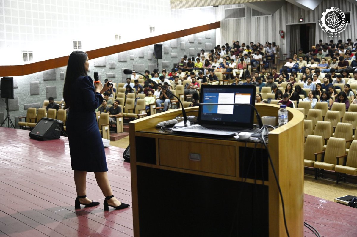 IIM_Calcutta's tweet photo. As part of the MBA 63rd Batch Orientation Week, students at IIM Calcutta interacted with 𝐌𝐬. 𝐀𝐫𝐮𝐬𝐡𝐢 𝐉𝐚𝐢𝐧, 𝐅𝐨𝐮𝐧𝐝𝐞𝐫, 𝐄𝐌𝐎𝐑𝐈 – 𝐋𝐚𝐛 𝐆𝐫𝐨𝐰𝐧 𝐃𝐢𝐚𝐦𝐨𝐧𝐝𝐬, during an engaging alumni connect session titled "𝐁𝐮𝐢𝐥𝐝𝐢𝐧𝐠 𝐚 𝐒𝐭𝐚𝐫𝐭-𝐮𝐩 𝐖𝐢𝐭𝐡𝐨𝐮𝐭 𝐇𝐚𝐯𝐢𝐧𝐠 𝐀𝐥𝐥 𝐭𝐡𝐞 𝐀𝐧𝐬𝐰𝐞𝐫𝐬."

Drawing from her entrepreneurial journey, Ms. Jain shared candid insights into the realities of building a start-up. She spoke about learning on the job, navigating uncertainty, and adapting to changing circumstances.

The session offered students a practical perspective on entrepreneurship, resilience, and the realities of building a venture in a dynamic business environment.

#IIMCalcutta #MBA63 #OrientationWeek #AlumniConnect #Entrepreneurship #Startups #FutureLeaders #ManagementEducation