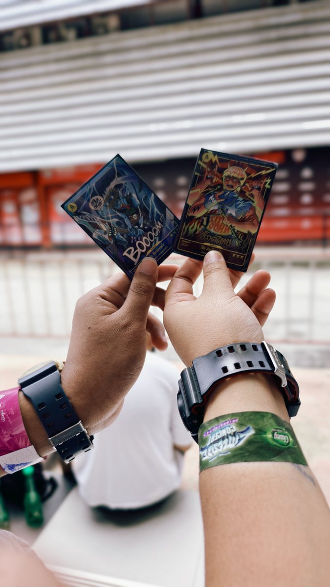 Strangermew12's tweet photo. หนีมาเป็นชาวร๊อคคคคค 🔥🤘🏻🤘🏻🔥
บัตรคอนค่ดจะเท่ Card Game
#Littlejohn
#LITTLESIZECONCERT https://t.co/yadf2tgPCN