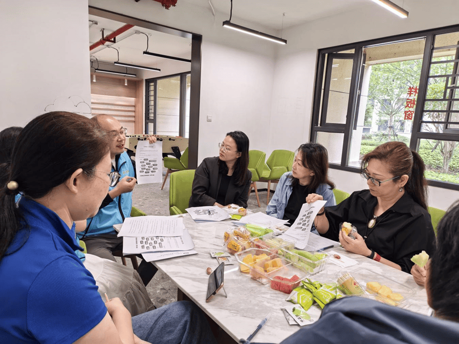 FabrizioPistill's tweet photo. Working with my awesome teammates on this new project! Great ideas, even better results  #TeamWork https://t.co/XfAIdNRhre