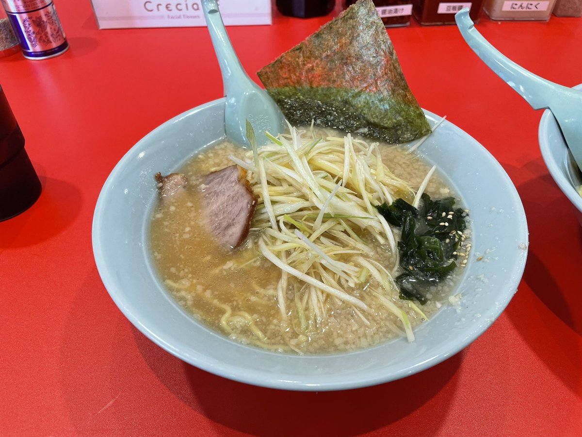 marue708's tweet photo. ラーメンラーメン…
と思って子供の自転車修理に出掛けたのですが、ラッキー佐倉横の○化ラーショがオープンしてたので駆け込み🍜
安定のうまさでした👍 https://t.co/543ZOZcg4o