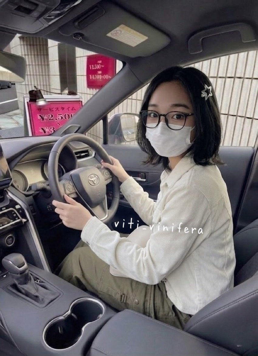 瑠璃 tweet media
