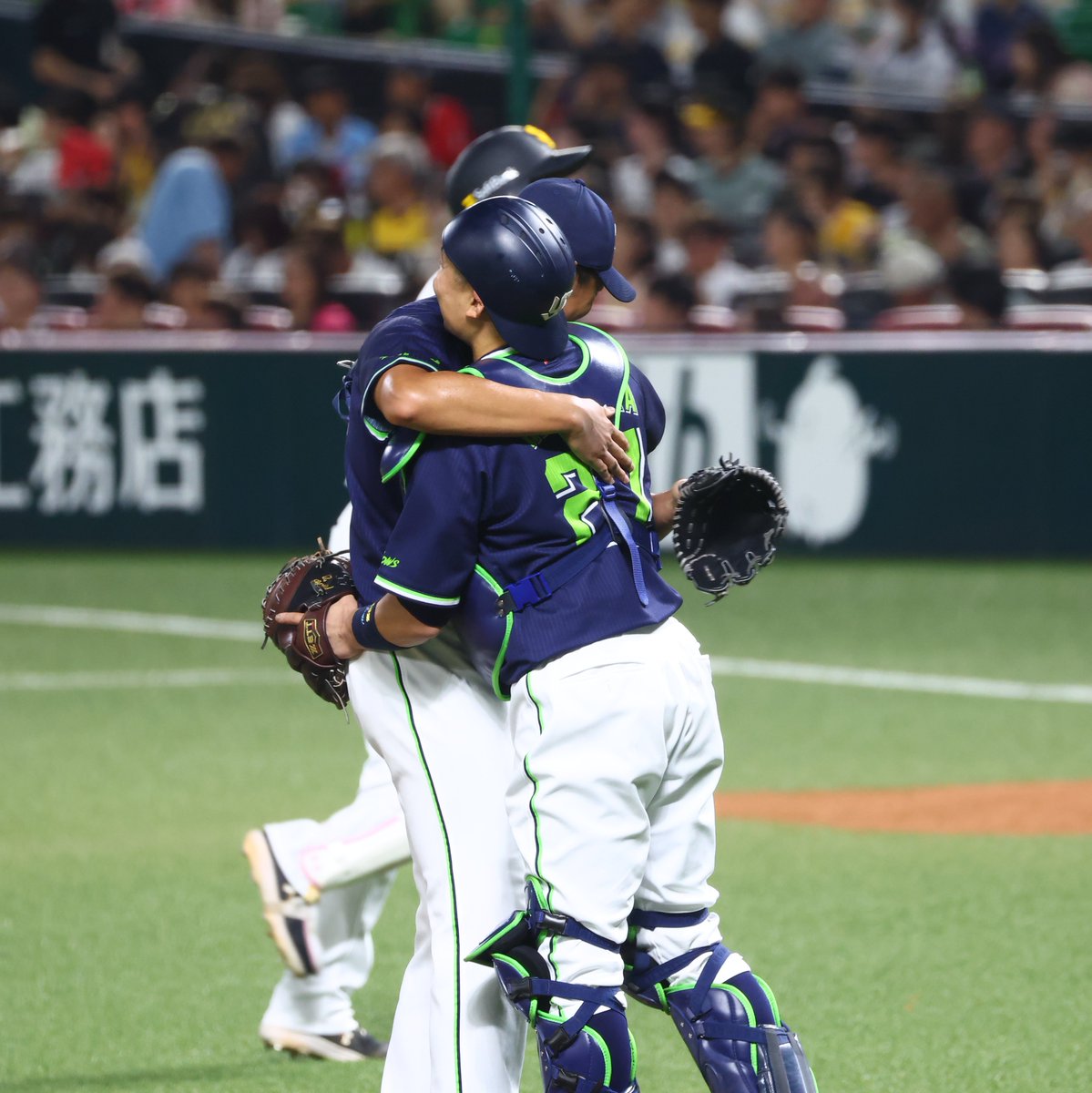 FL1yrp's tweet photo. すわほー😭😭😭😭奥川恭伸さん完封勝利おめでとうございます😭😭😭😭いいピッチングが勝ちにつながって嬉しいです😭😭😭😭福岡まで来て本当によかった😭😭😭😭 https://t.co/ZLEeyP5FxP