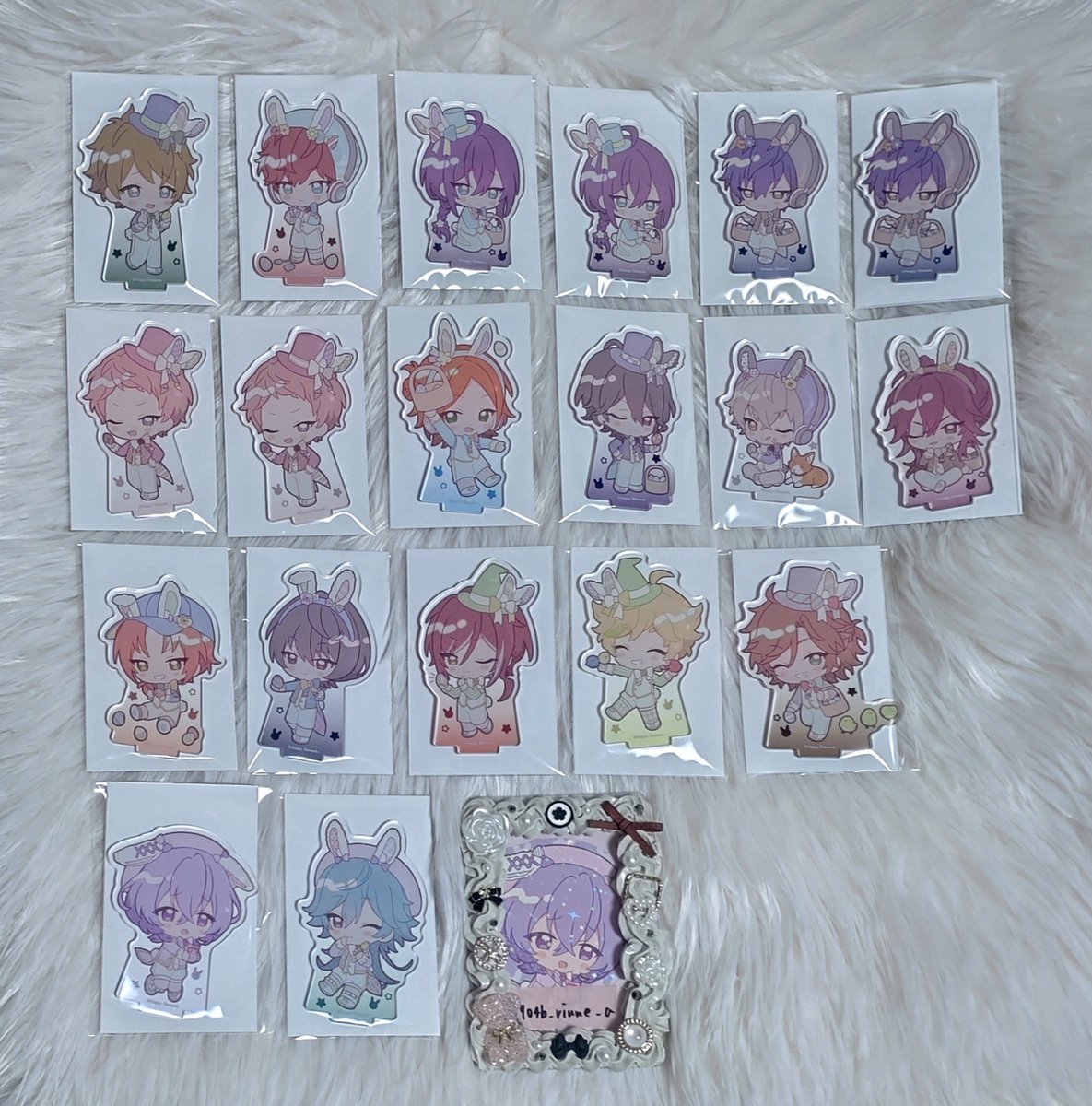 904b_rinne_a's tweet photo. 【交換/譲渡】あんスタ アニカフェ イースター ホリデー スタフォニ アクスタ コロッタ

譲￤ 画像参照
求￤下記ポスト求または定価+送料(PayPay) https://t.co/44xiXR0W6y