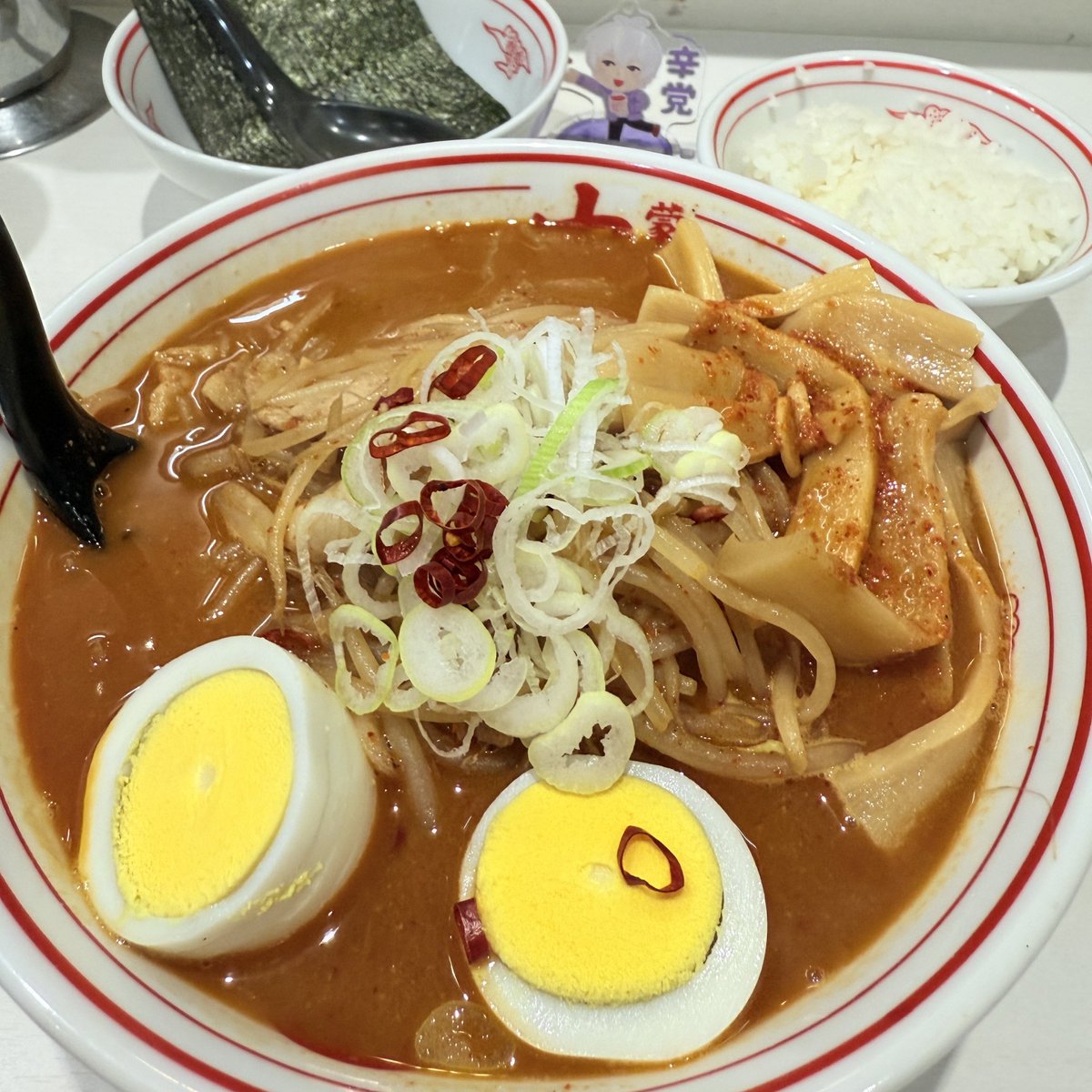 hatch_8's tweet photo. 未投稿 蒙古タンメン中本コレクション。笑

東池袋
・冷し魚介豆乳タンメン 辛さ5倍
・極味噌卵麺 のり プチライス 辛メンマ
・冷し味噌やさい夏

渋谷
・麻辣BLACK のり プチライス 辛メンマ

期間限定を食べに行っているね🍜
ベース辛くないやつだったのでついに辛さマシを注文デビュー✨笑 https://t.co/35vEaLk8ch