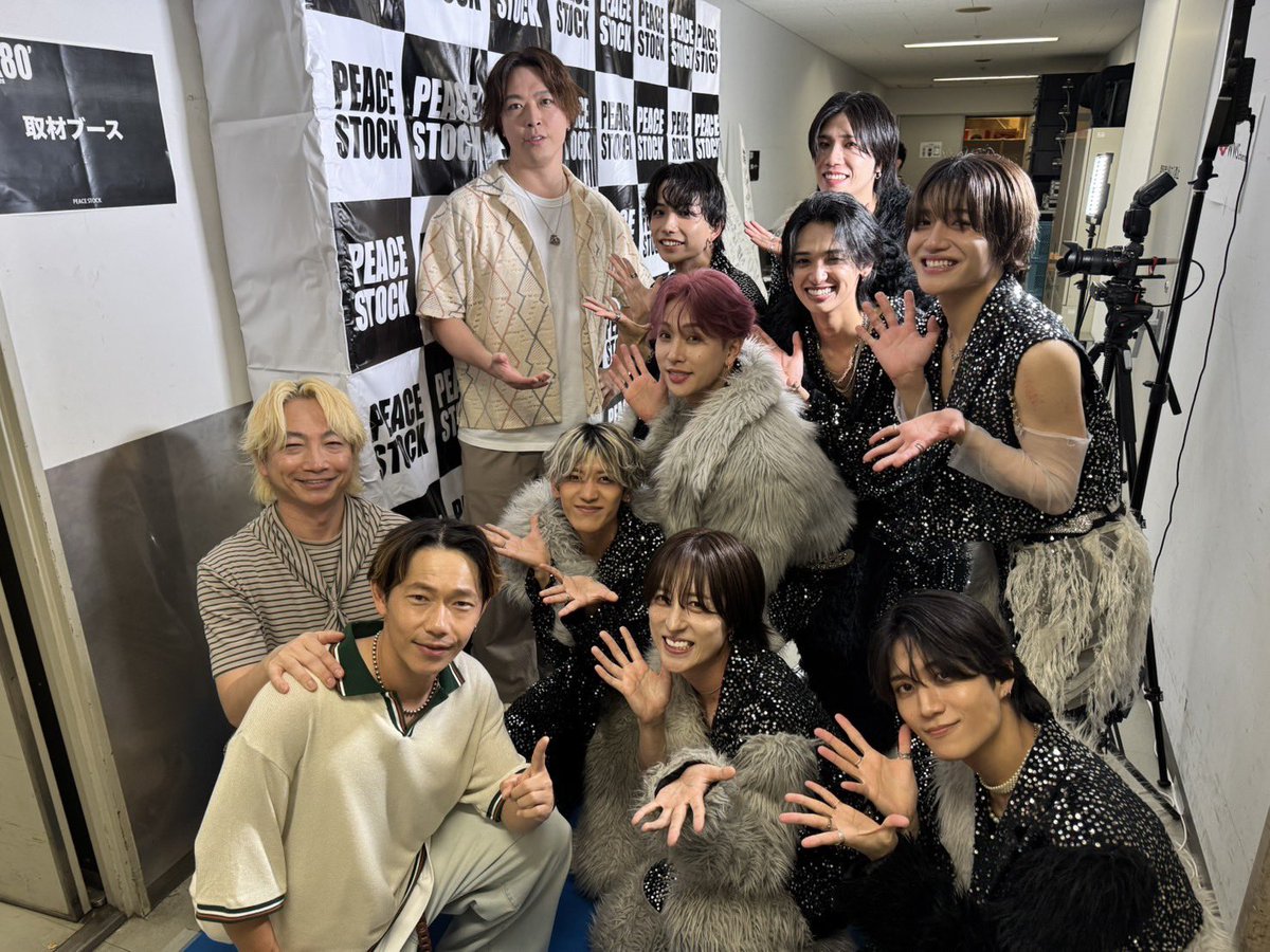 ALLIN_JPN's tweet photo. 本日『PEACE STOCK 80’ HIROSHIMA 2026』
@ NTT広島クレドホールにて

ソナーポケ��トさん（＠Sonar_Pocket ）
とお写真を撮らせていただきました📸💙ྀི

お忙しい中ありがとうございました！✨

#PEACESTOOCK80 https://t.co/rpAifbNYOi