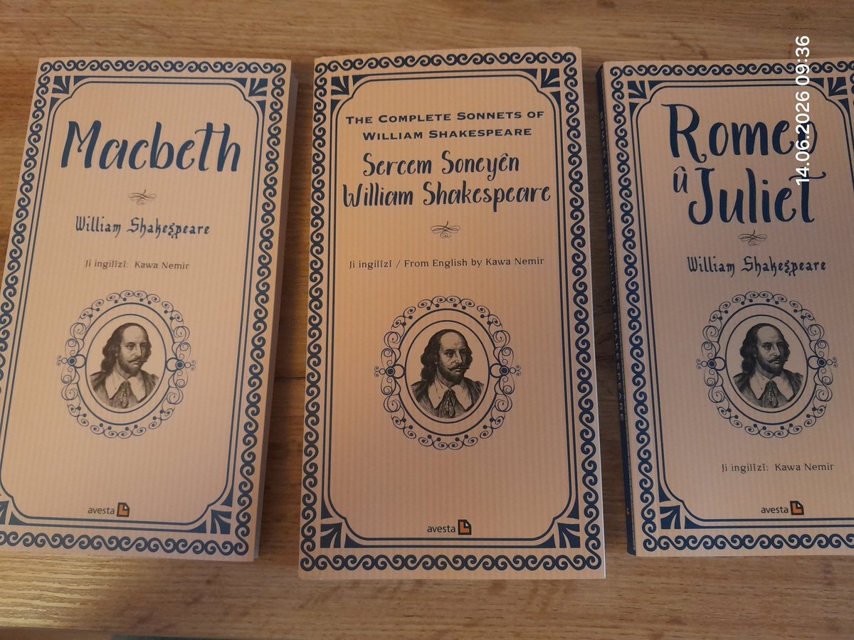 hiverohn's tweet photo. Shakespeare translated to kurdish/kurmanci by:
@KawaNemir1 
💯💯💯 https://t.co/xSisBETbeD
