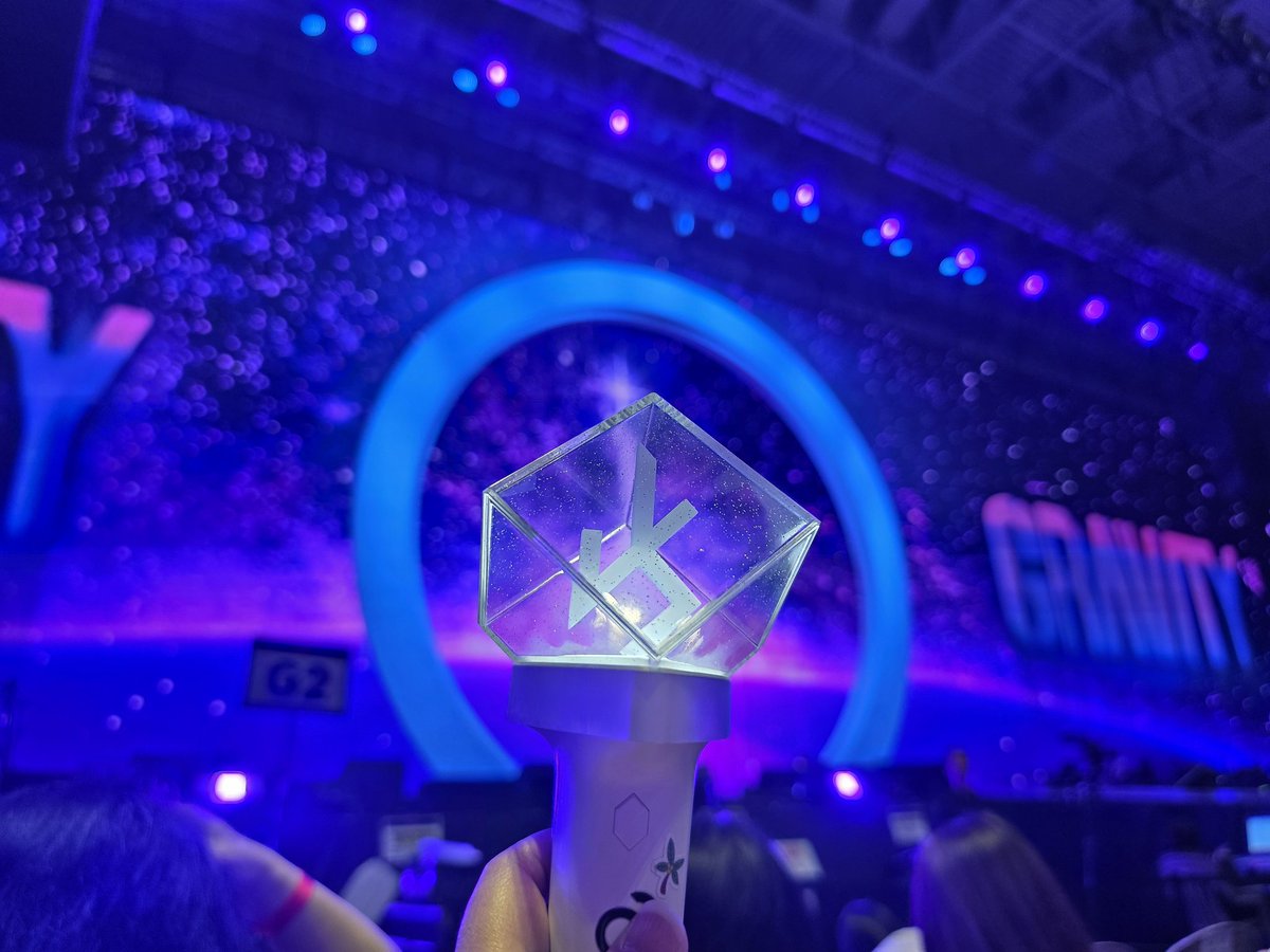 XIA_ISLAND's tweet photo. 오늘도 가보자고 뿌시자 막콘!!!!!! https://t.co/tC4GJlvn3W