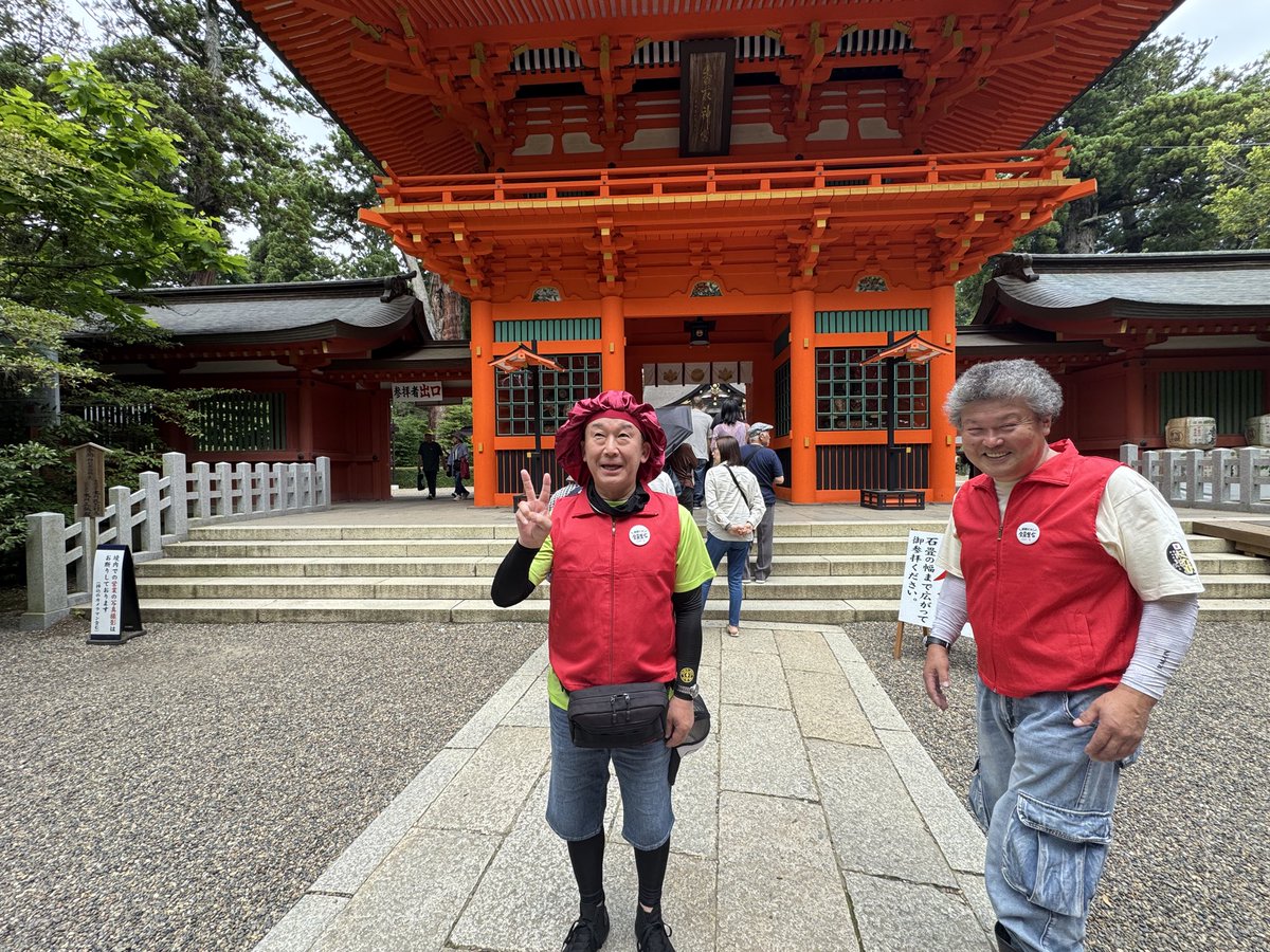 chazu8055's tweet photo. インテグラ。
還暦ツー🏍
あ、彼女👧出来ました⤴️🥰
多分…
タカさん、色々ありがとう😏
バイクの写メが無いっ😭
#チーム爺
#teamG
#浜めし
#五色丼と唐揚げ https://t.co/rfz3TLNPAV