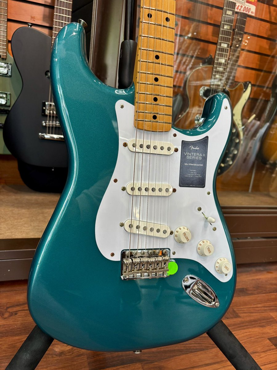 50年代の仕様、サウンド、ルックスを基に製作された #Fender Vintera