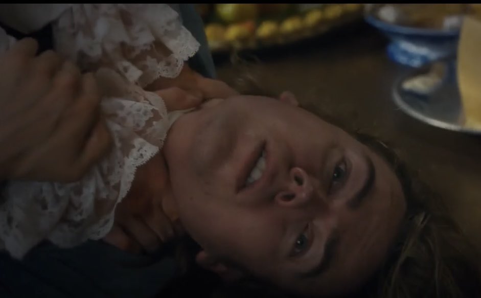 waspinyourear's tweet photo. These two frames encapsulate Gabriella and Lestat’s dynamic to perfection 🫩

#tvlspoilers https://t.co/XIxNUD6Bgh