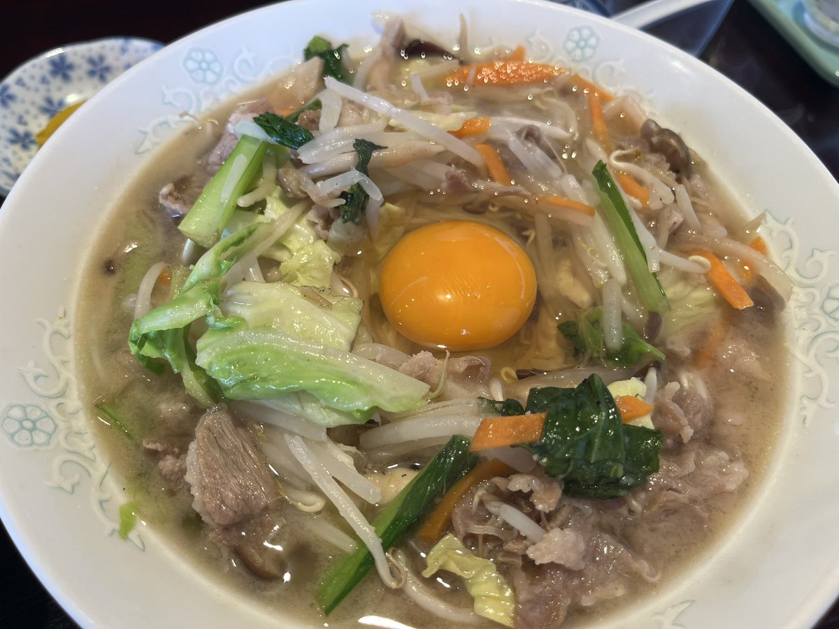 P_Utamakura's tweet photo. こんにちピ！

日曜日の夕方、憂鬱です…

あぁ〜明日仕事行きたくないなぁ…

特にネタはないので昨日食べた五目ちゃんぽんの画像あげてみます(^_^;) https://t.co/jaApalthPr