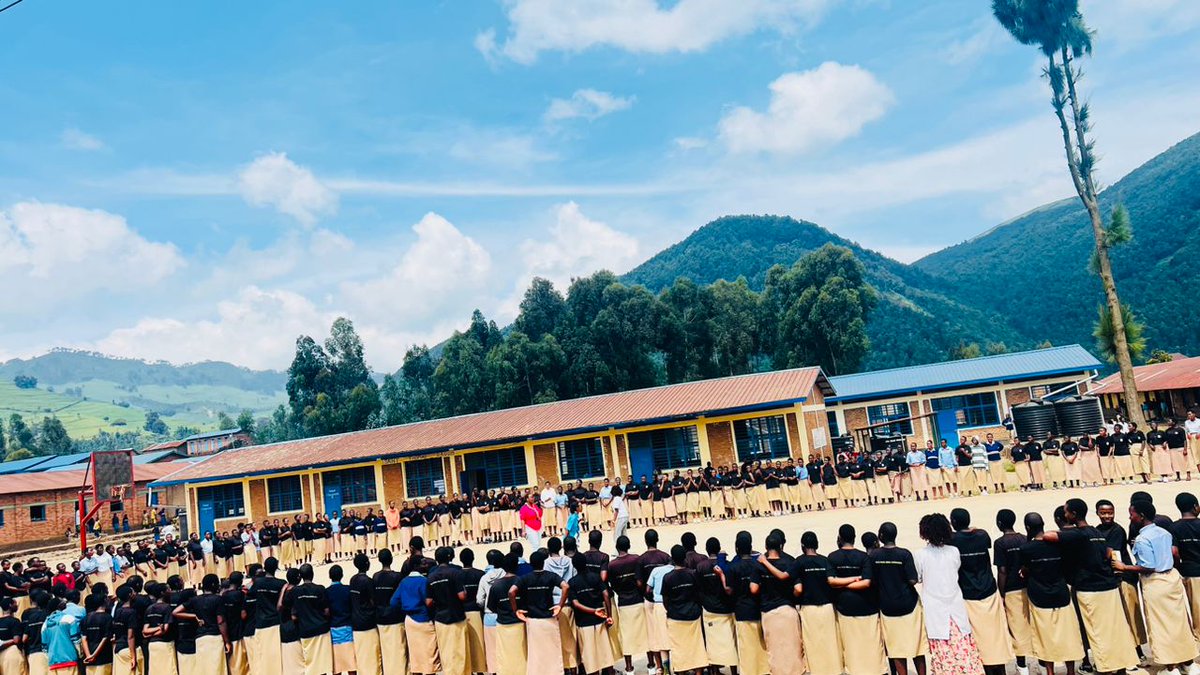 YessGirlsRwanda's tweet photo. At GS Rega Catholic School in Nyabihu Inspiring girls to lead, manage stress and take action for a greener future and proud to have reached our enrollment target #YESSGirlsMovement #GirlsLeadership #YouthEmpowerment #GreenFuture #GirlGuides https://t.co/xHKy1H1VHc