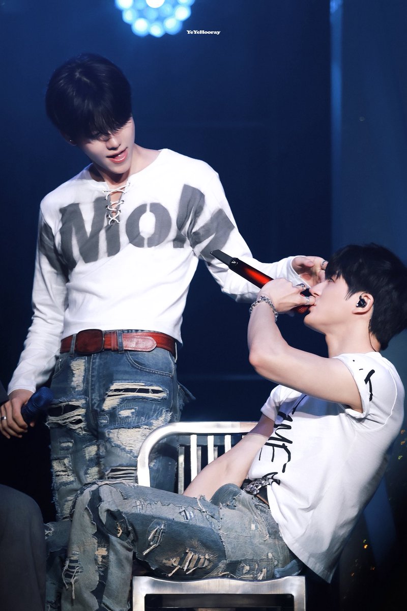 YeYeHooray's tweet photo. 260614

🫪

#제노 #나재민 #minno #nomin #젠잼 #잼젠 #노민 https://t.co/i0X5o1CMlA